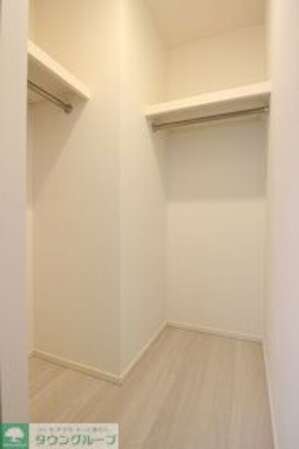 ダン・ラベニール北新宿の物件内観写真